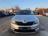 Skoda Rapid Spaceback Drive Sportsitze Sport Lenkrad - silberne Skoda Rapid