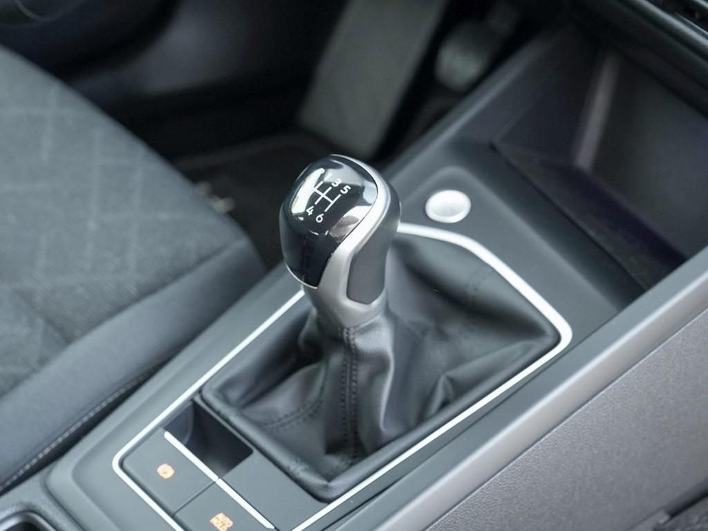 Volkswagen Golf VIII 1.5 TSI Life *LED-Plus*Navi*App-Connec, миниатюра 9