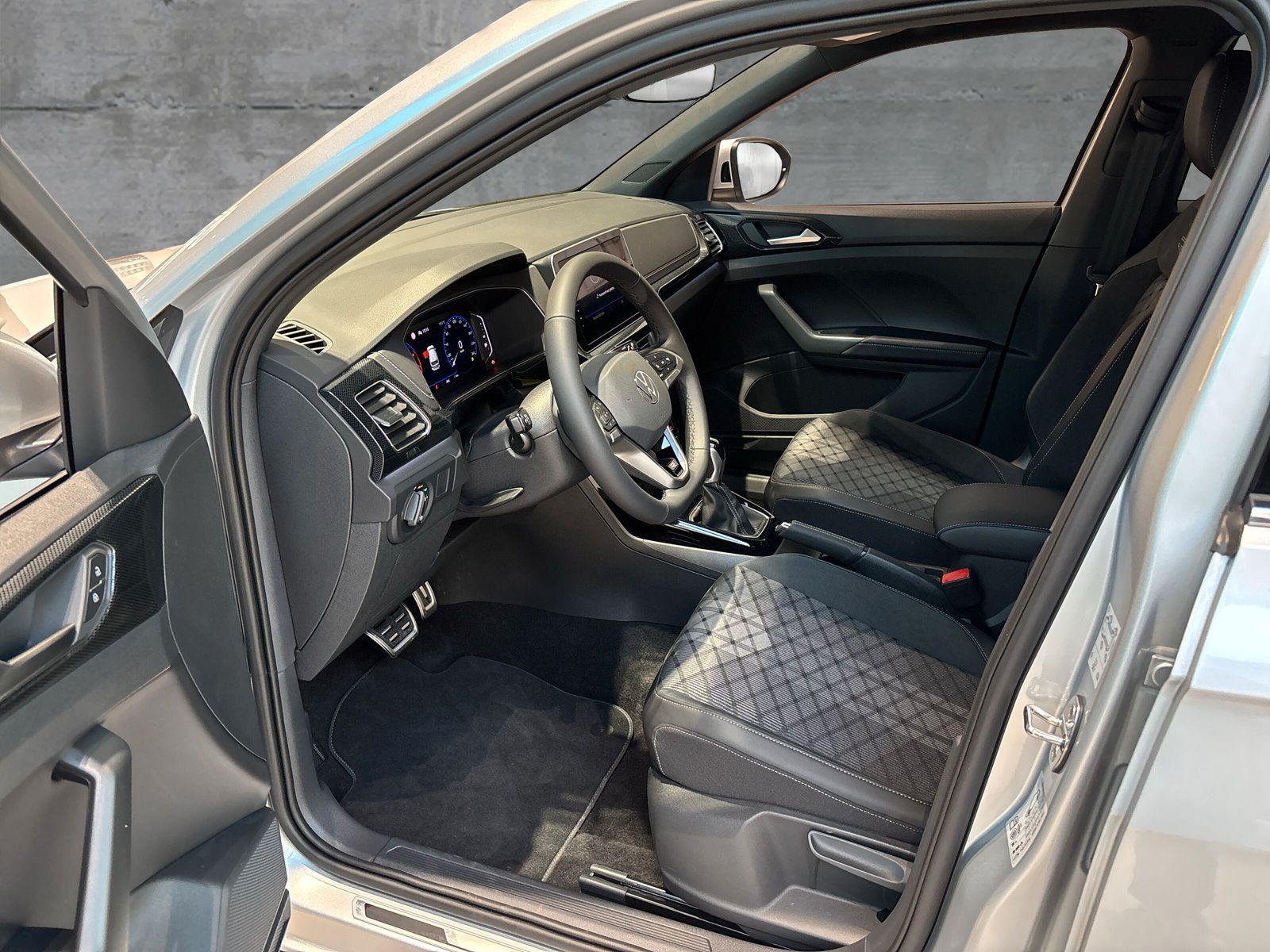 Fahrzeugabbildung Volkswagen T-Cross 1.0 TSI R-Line AHK Kamera Navi AppConnec