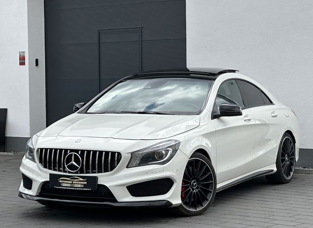 MERCEDES-BENZ CLA 45 AMG 4Matic*PERFORMANCE*CARBON*PANO*KAMERA