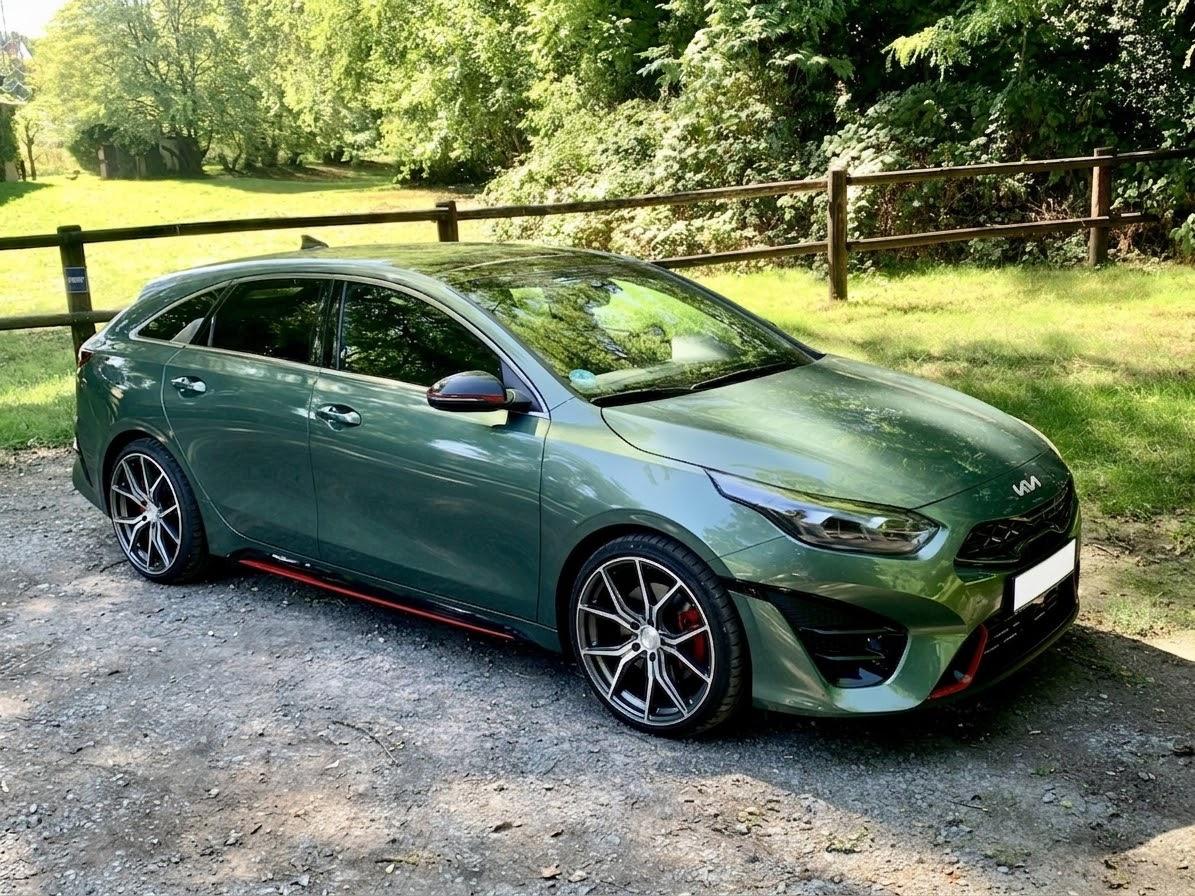 Kia ProCeed GT - Experience Green - Vollausstattung