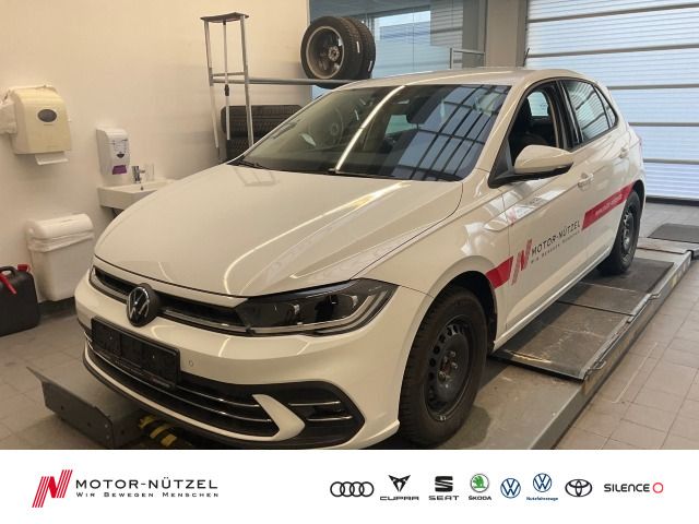 Volkswagen Polo 1.0TSI DSG STYLE MATRIX+NAV+APP+ACC+SHZ+PDC