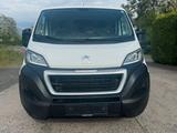 Peugeot Boxer Kasten 330 L2H1 Premium BlueHDi 130 - Peugeot Boxer in Dresden