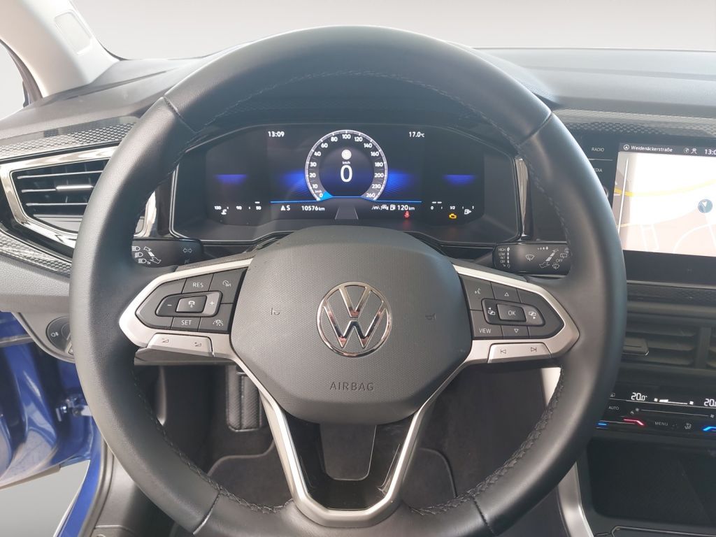 Fahrzeugabbildung Volkswagen Polo 1.0 TSI Life ACC Navi IQ Drive