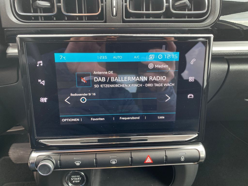 Fahrzeugabbildung Citroën C3 PT 110 S&S *Automatik* MAX *Navi*Rückfahrk*