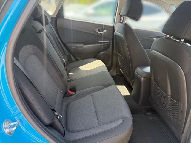 Fahrzeugabbildung Hyundai KONA Select Elektro 2WD +KLIMA+CARPLAY+PDC+UVM+