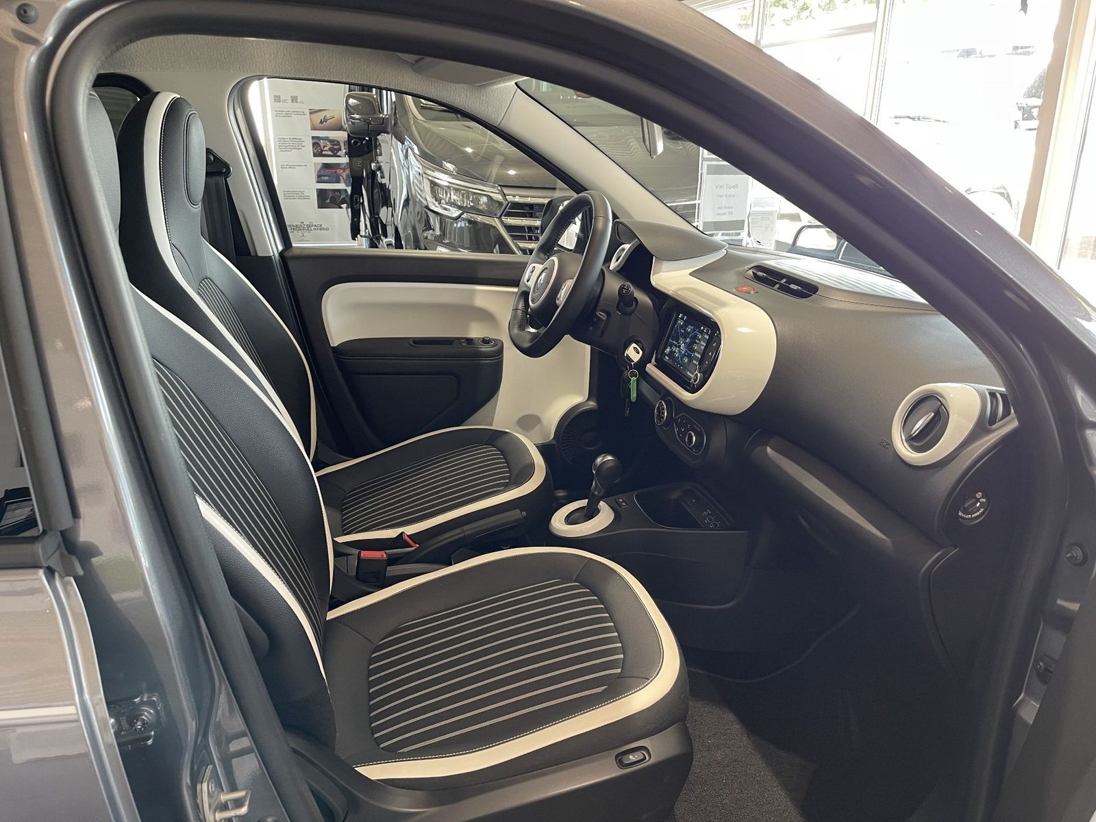 Renault Twingo - Bild 9