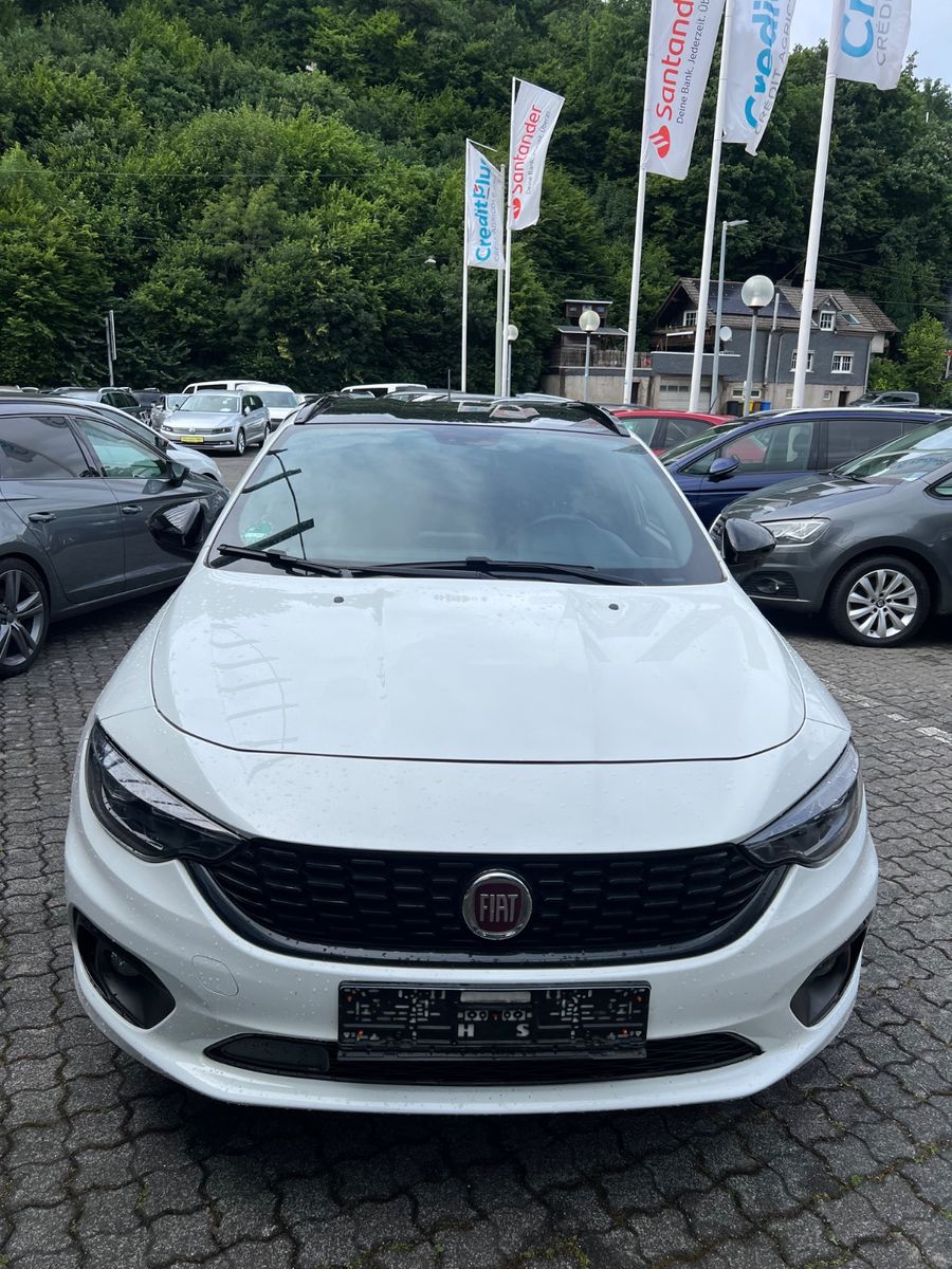 Fahrzeugabbildung Fiat Tipo S-Design