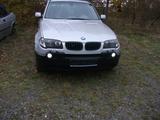 BMW Biete BMW X3 3,0i - gebrauchte BMW X3 aus dem Jahr 2003