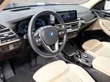 BMW X3 xDrive30e Navi Head-Up Kamera Sportsitze LED - BMW X3: Automatik