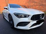 Mercedes-Benz CLA 35 AMG Shooting Brake 4Matic 1.Hand 4000km  - weiße Mercedes-Benz CLA 35 AMG Shooting Brake