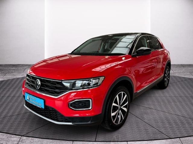 Fahrzeugabbildung Volkswagen T-Roc 1.5 TSI Style DSG LED NAVI AHK KESSY SHZ