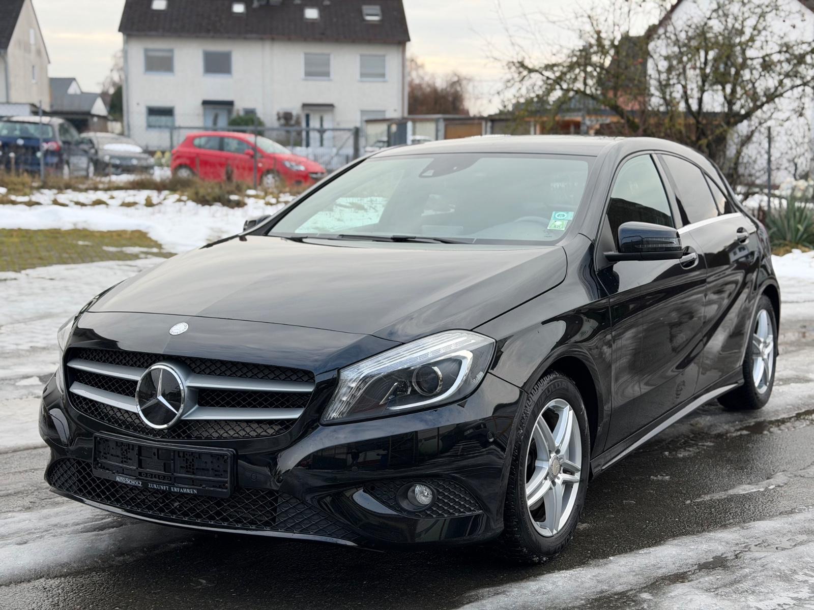 Mercedes-Benz A 200 BlueEfficiency AMG line // Euro 6