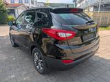 Hyundai ix35 Style Allrad/ Automatik/Xenon/Panorama - Hyundai ix35: Auto