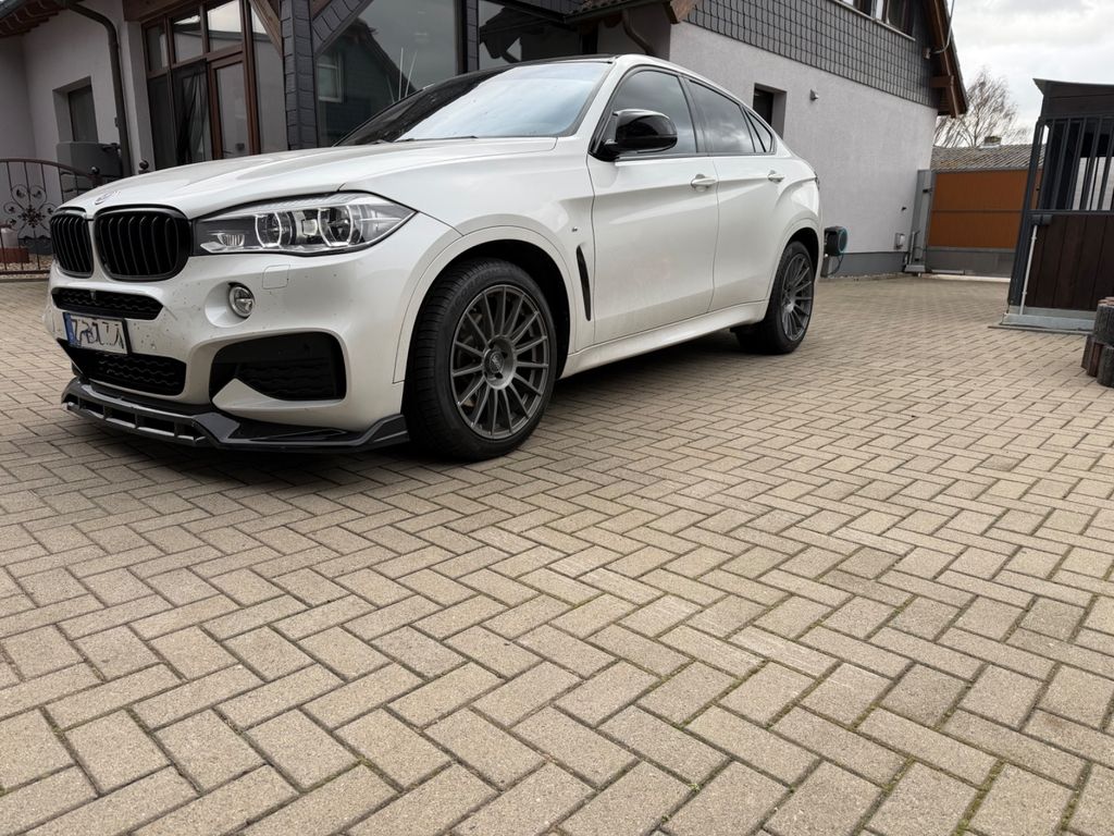 Image of BMW X6