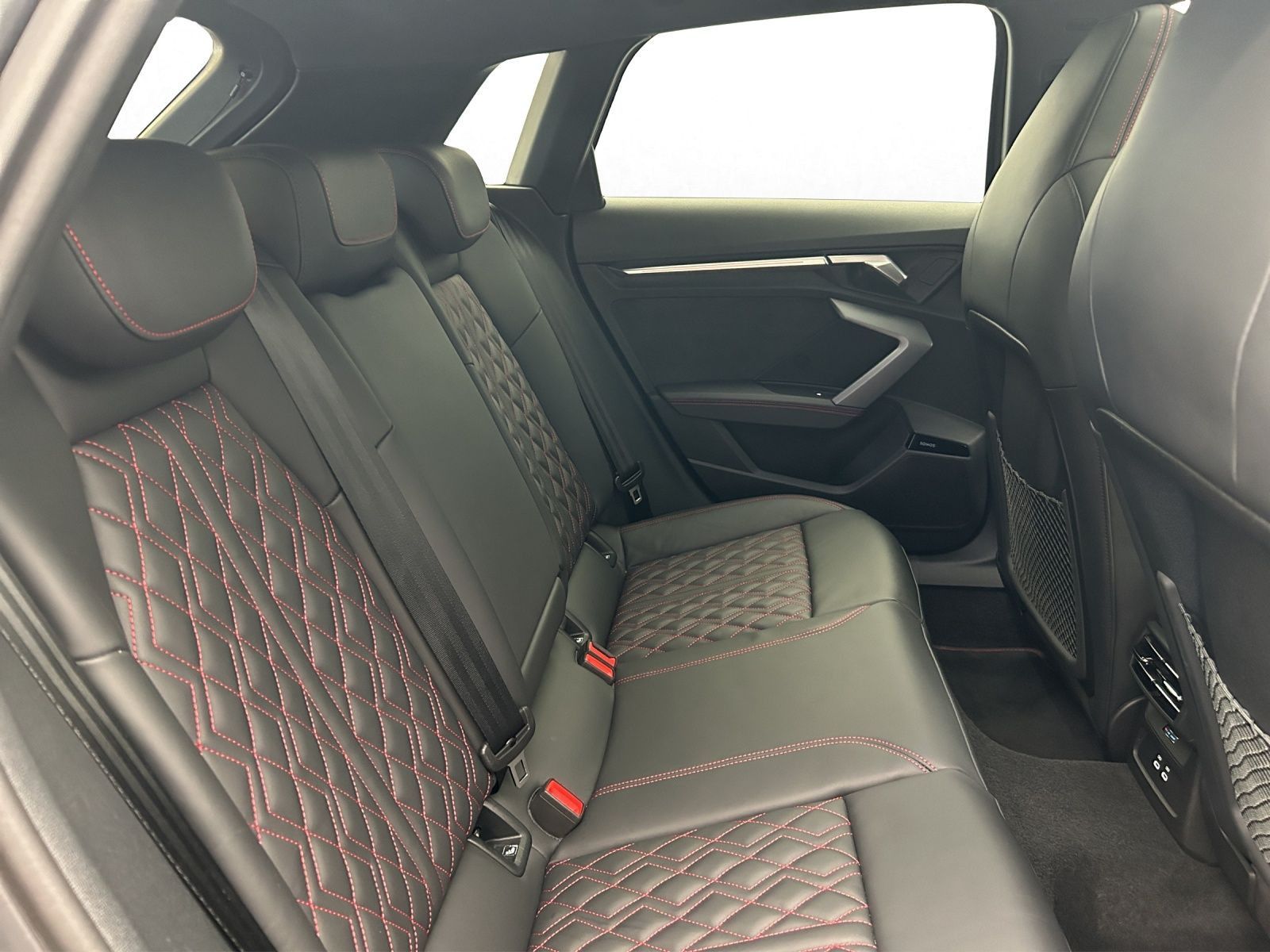 Audi S3 - Bild 16