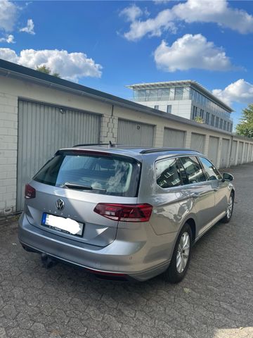 VW Passat 2.0 TDI SCR 110kW DSG Business . Varia...