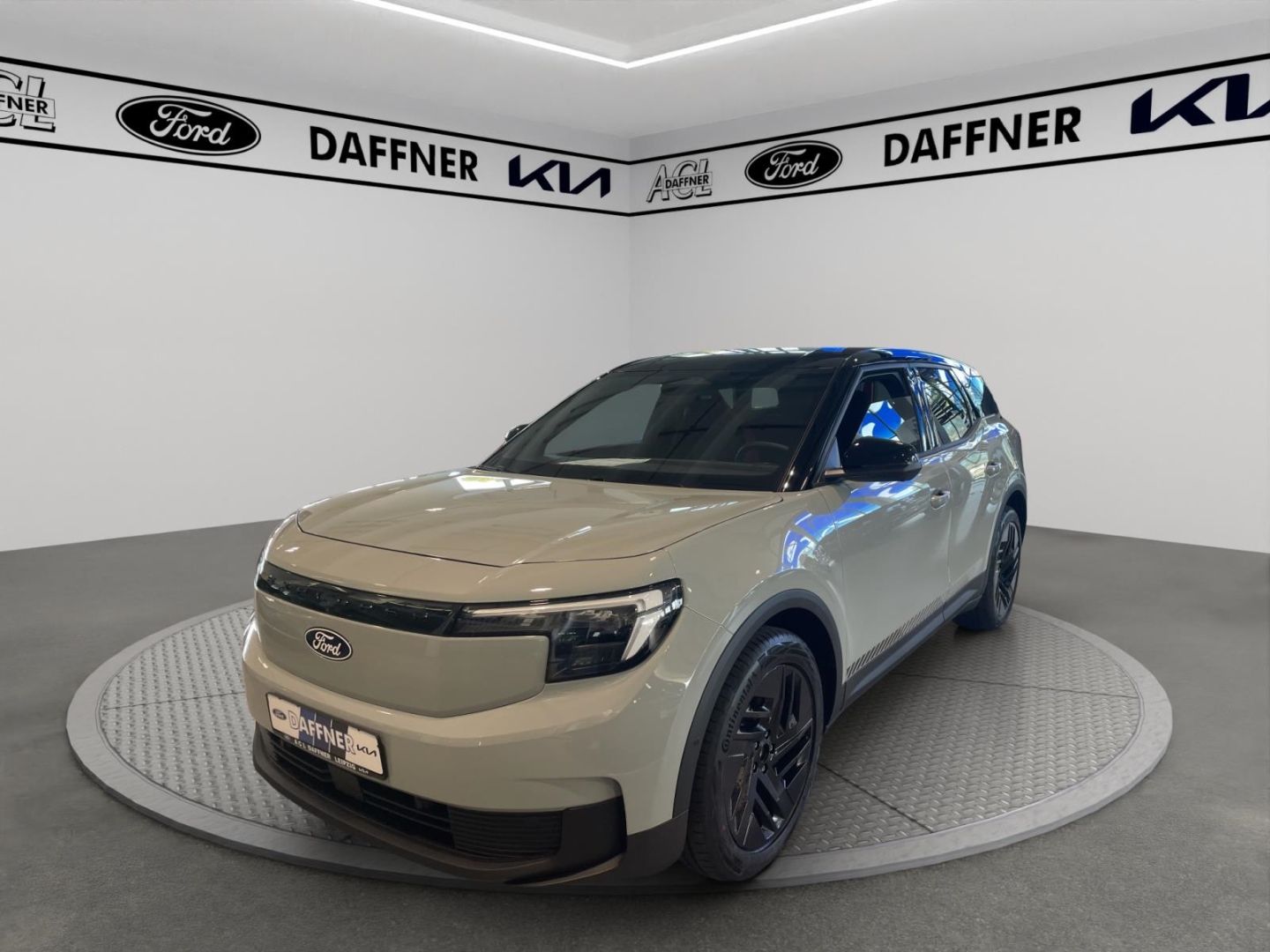 Fahrzeugabbildung Ford Explorer Collection RWD Fahrerassistenzpaket, Wä