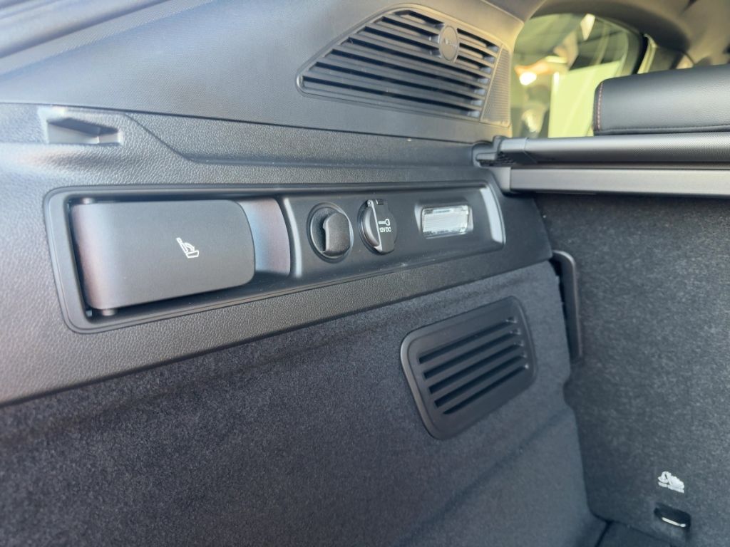 Fahrzeugabbildung Alfa Romeo Stelvio Intensa Q4