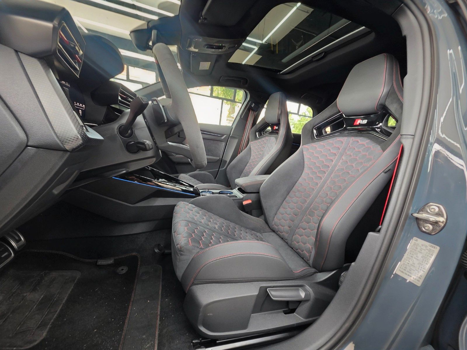 Audi RS3 Sportback 2.5 294 kW TFSI quattro*Pano foto 19