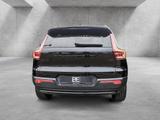Volvo XC40 2.0 Plus Black Edition 2WD ACC FACEL. LED - Volvo XC40 Gebrauchtwagen