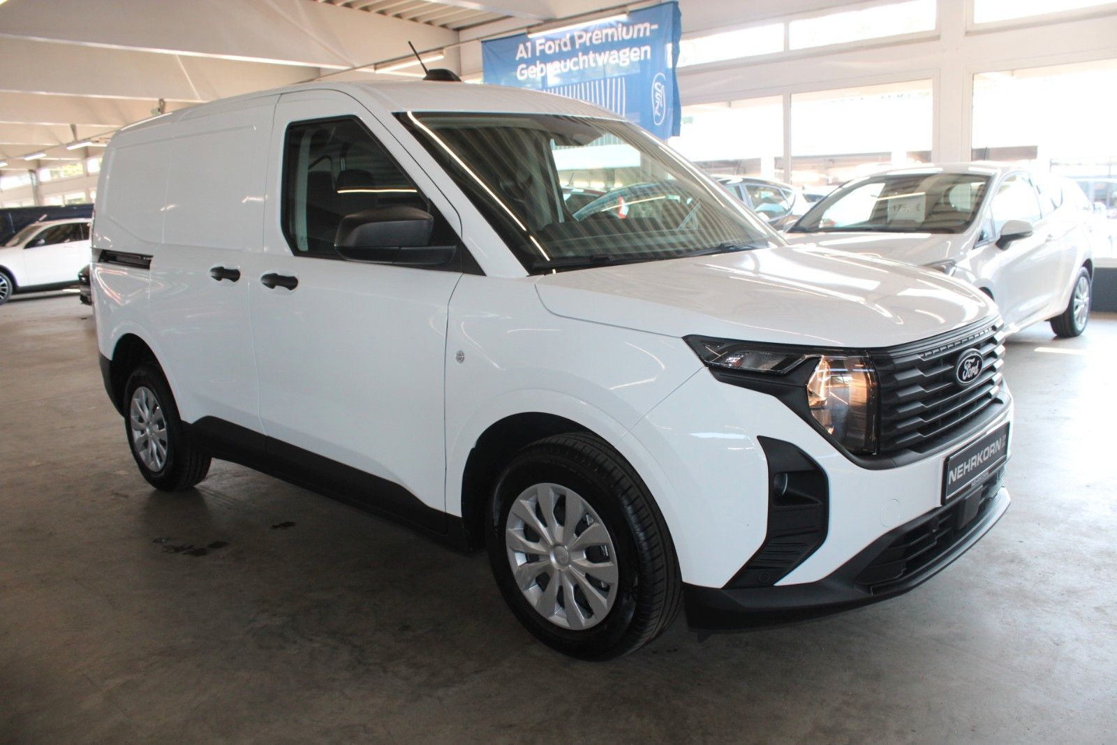 Fahrzeugabbildung Ford Transit Courier TREND Kasten KLIMA CAM WinterPak