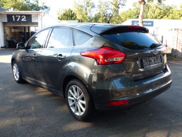 Ford Focus - 6