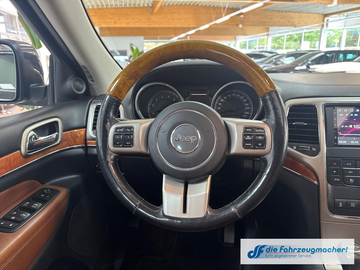 JEEP GRAND CHEROKEE 5.7 V8