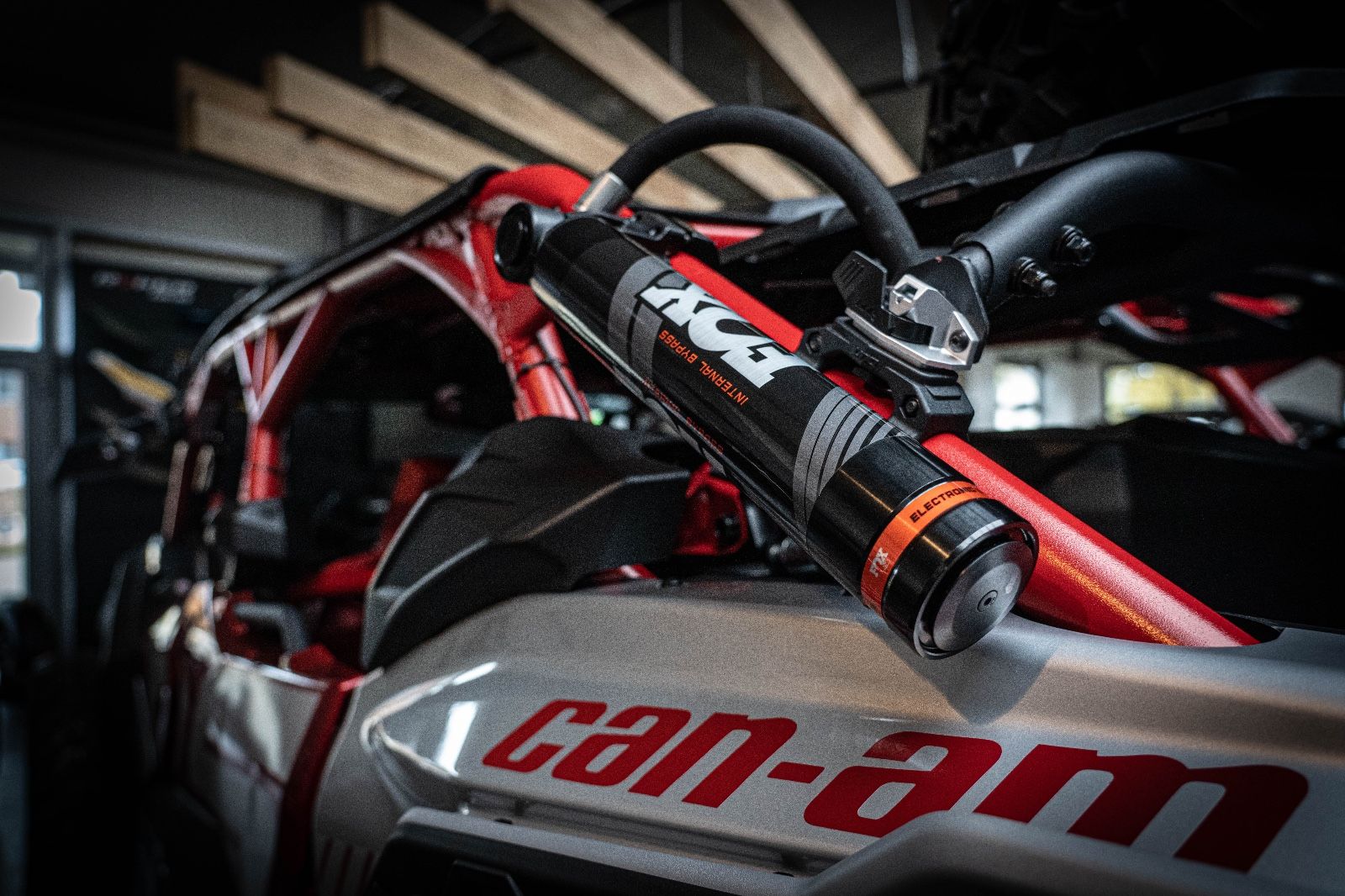 Fahrzeugabbildung Can Am Maverick X3 XRS  MAX Turbo RR Smart Shox LOF