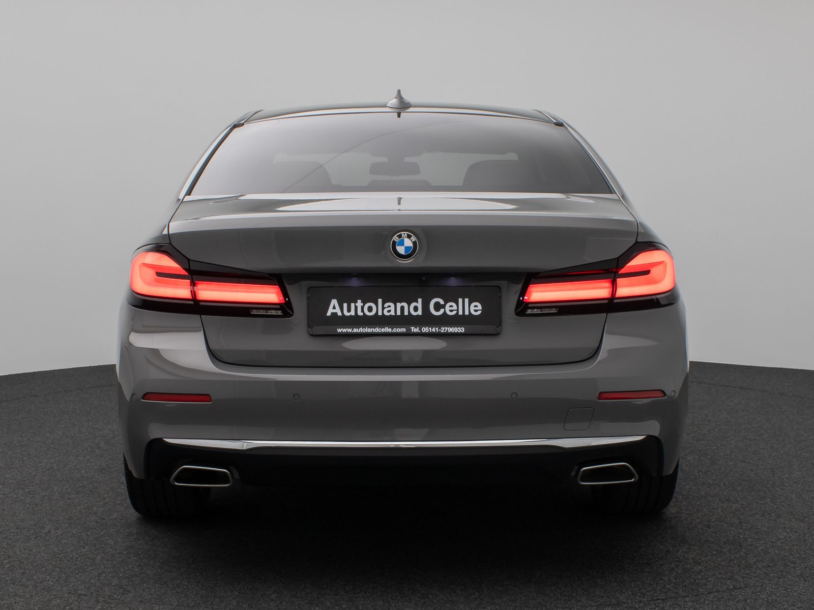 Fahrzeugabbildung BMW 530i Luxury Line Kamera Laser HUD DAB H/K SoftCL