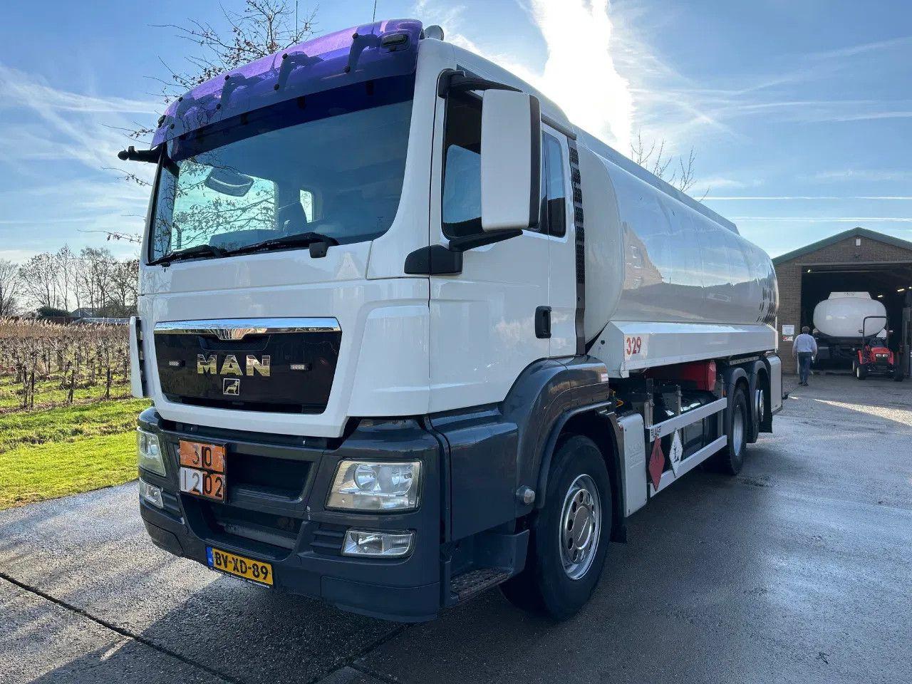 MAN TGS 26.400 / NL TRUCK / EURO 5 / 6x2 / LENK-LIFT
