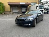 BMW Ich verkaufe meinen BMW F10 mit neuem TÜV. - BMW 520 aus 2013 mit Benzin-Antrieb: Limousine