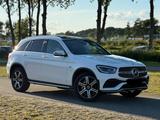 Mercedes-Benz GLC 300 de 4M AMG Multibeam LED Pano HuD AHK - Mercedes-Benz GLC 300 in Lübeck