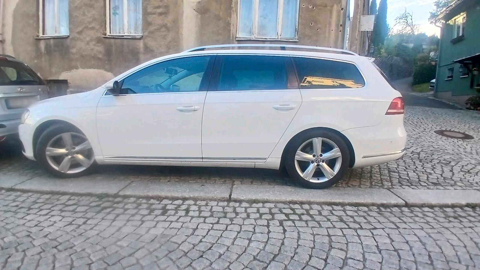 Volkswagen Passat, 2012