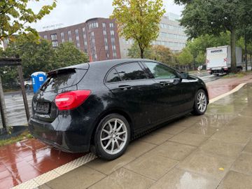 Mercedes A 220 - 5