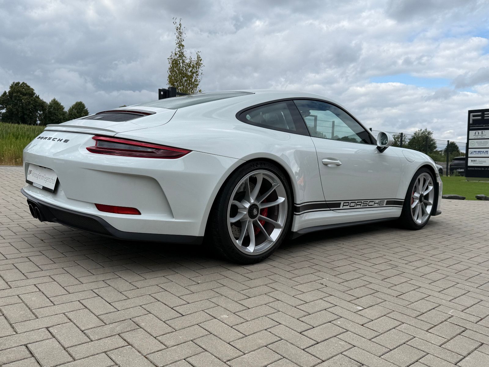 Fahrzeugabbildung Porsche 991.2/911 GT3 Touring-Lift-Approved-BOSE-Steuer
