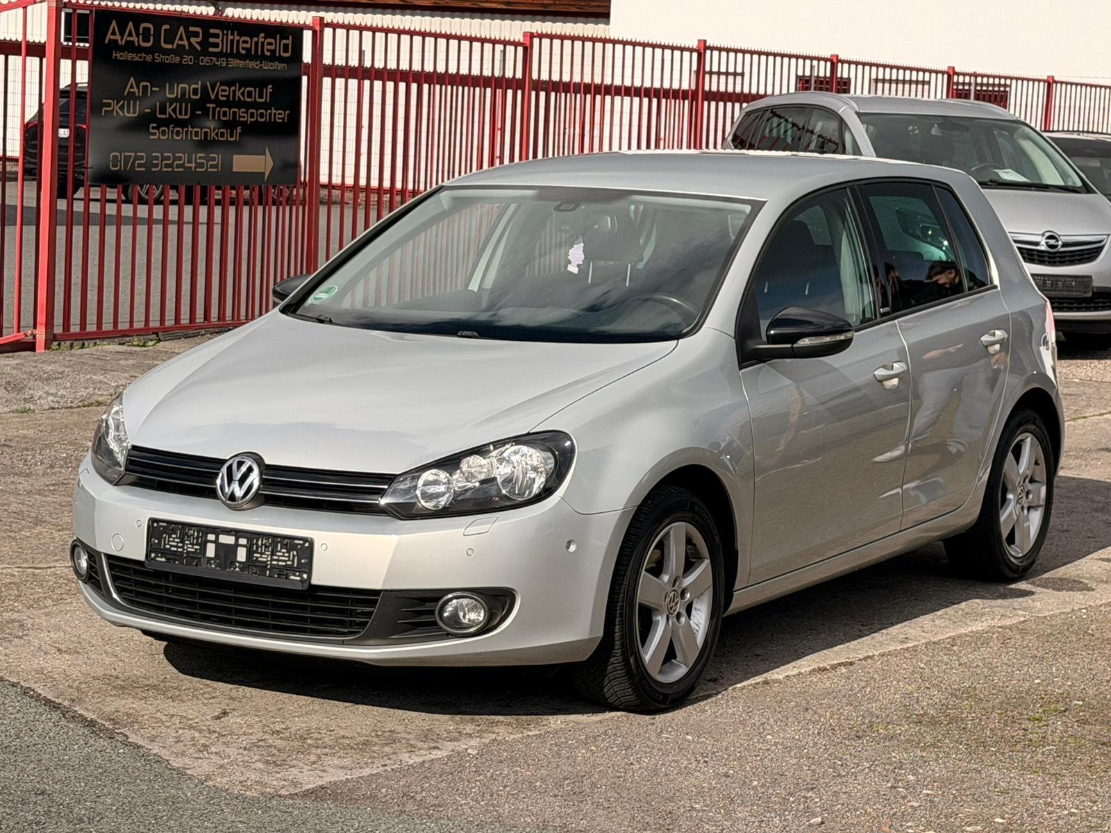 Volkswagen Golf 6 1.6 TDI DSG Style Limousine Navi Tüv Neu