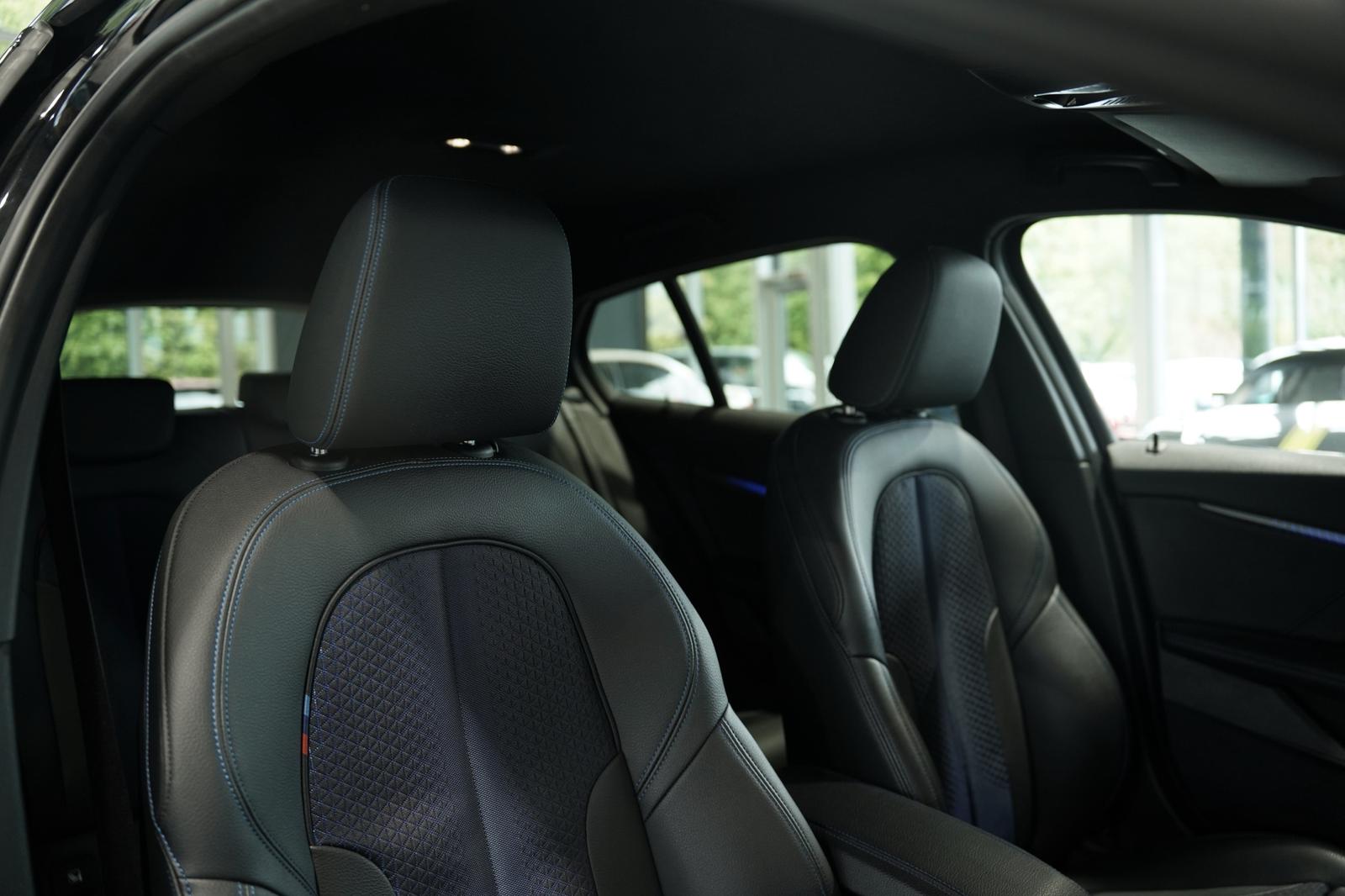 BMW 118 i M Sport *Live-Cockpit *Shadow *Sportsitze, миниатюра 13