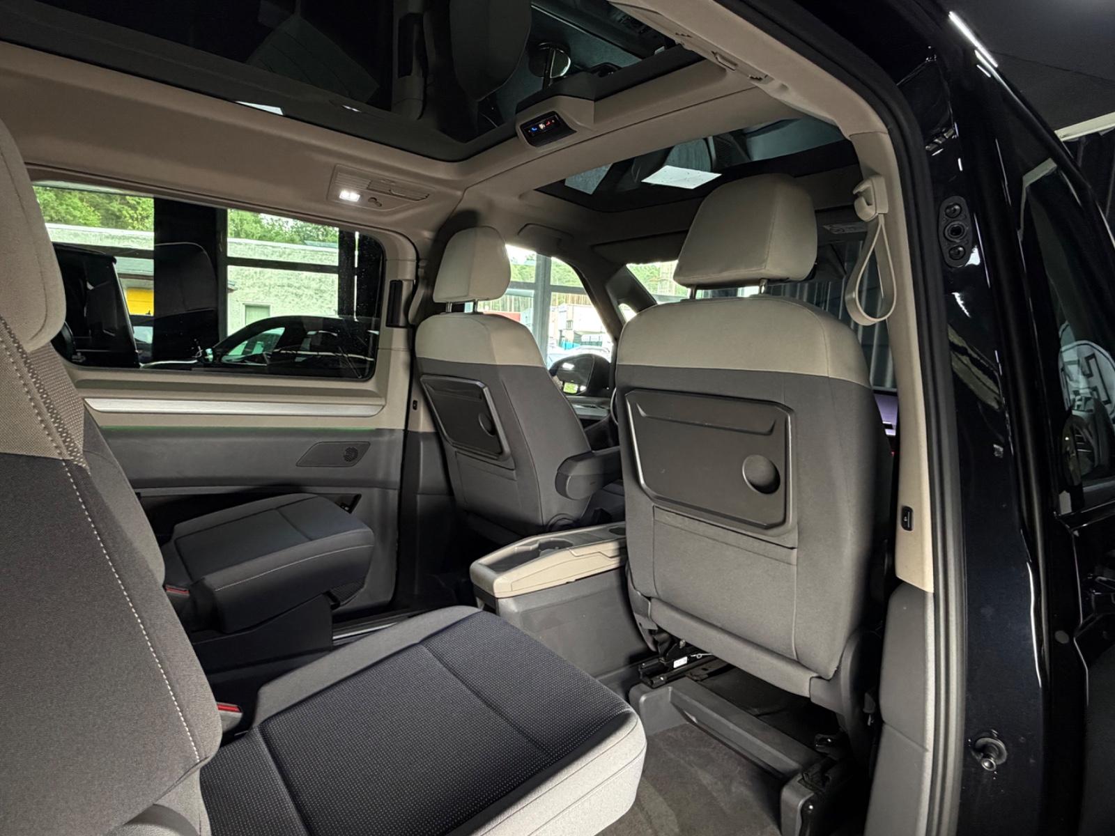 Volkswagen T7 Multivan 1 HAND ERSTBESITZER WERKSFAHRZEUG