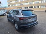 Skoda Karoq Selection,AHK,5 Jahre Garantie - Skoda Karoq mit Benzin-Antrieb: Automatik