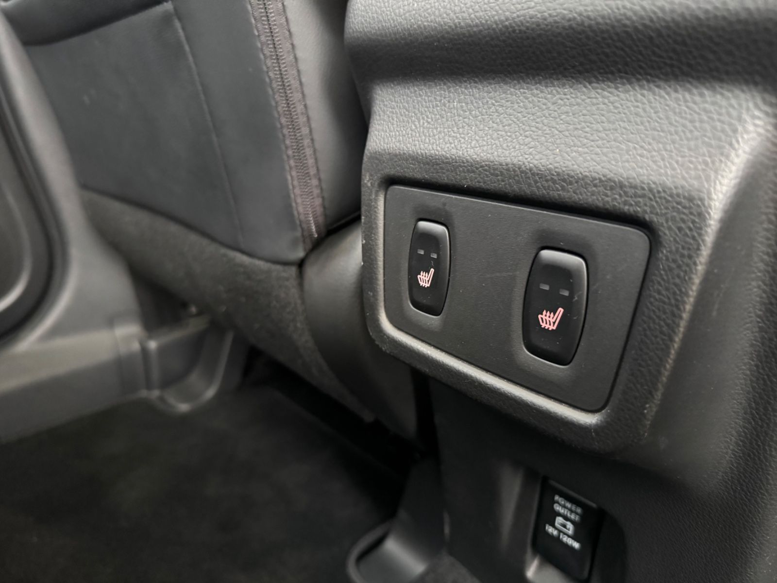 Fahrzeugabbildung Mitsubishi Eclipse Cross HEAD-UP*360-CAM*KEYLESS*AHK