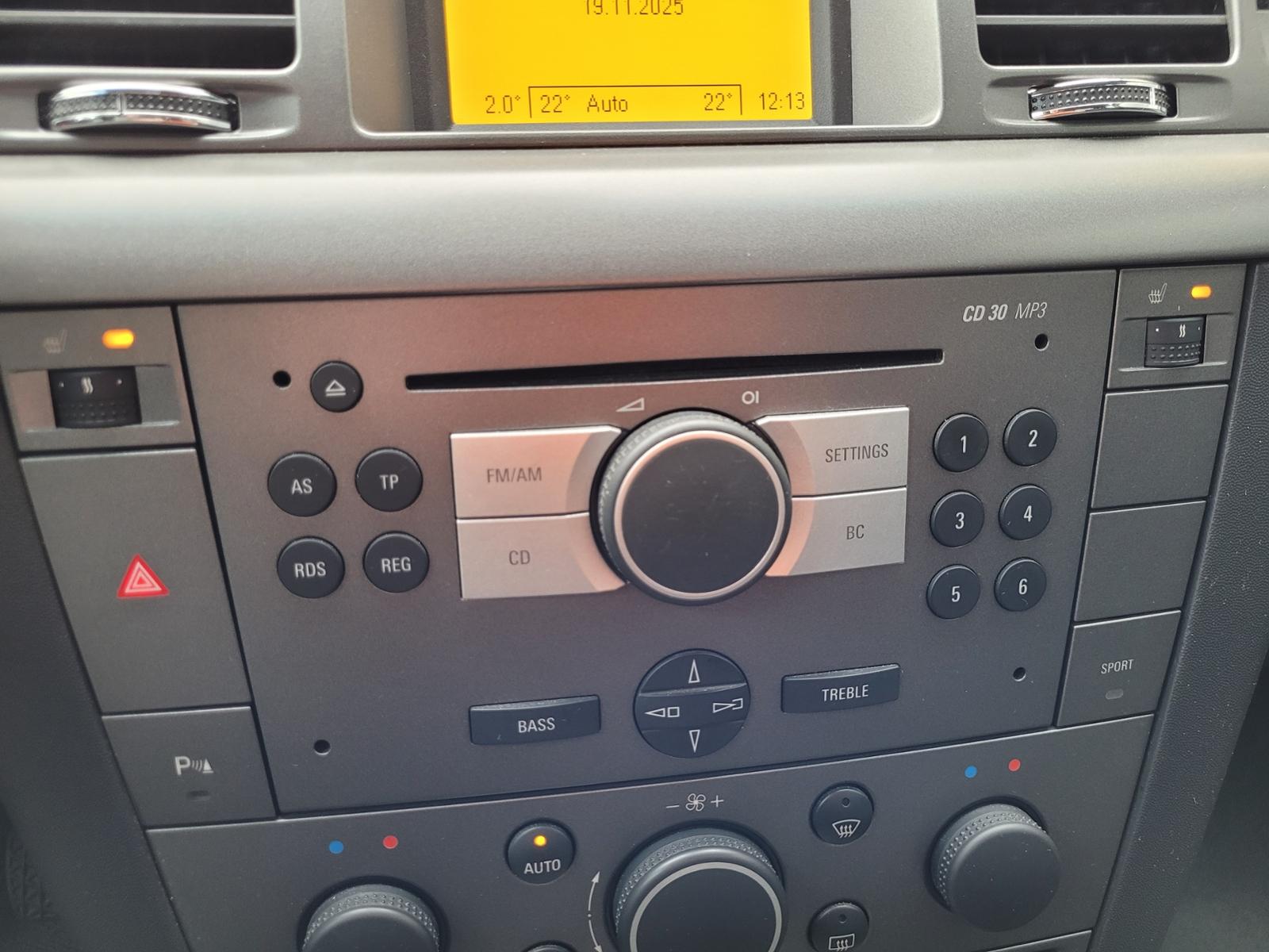 Opel Vectra 2006 — photo 15