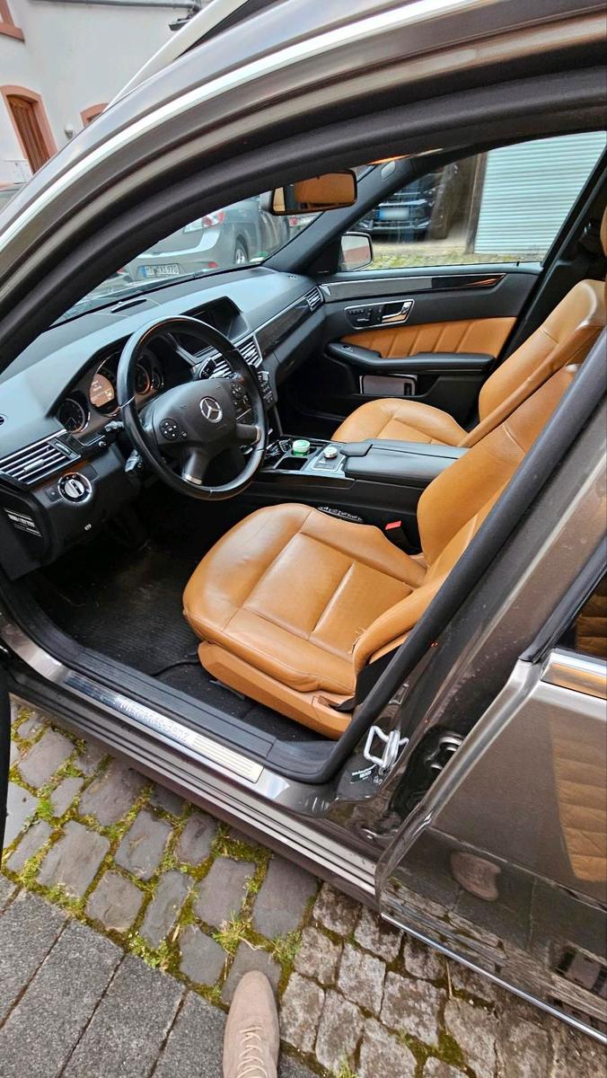 Mercedes-Benz 350 2010 — photo 6