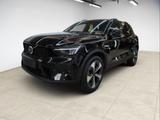 Volvo XC40 B4 Plus Dark/Navi/LED/AHK/hzb.FS/19Zoll+GJR - Volvo XC40: Plus Dark