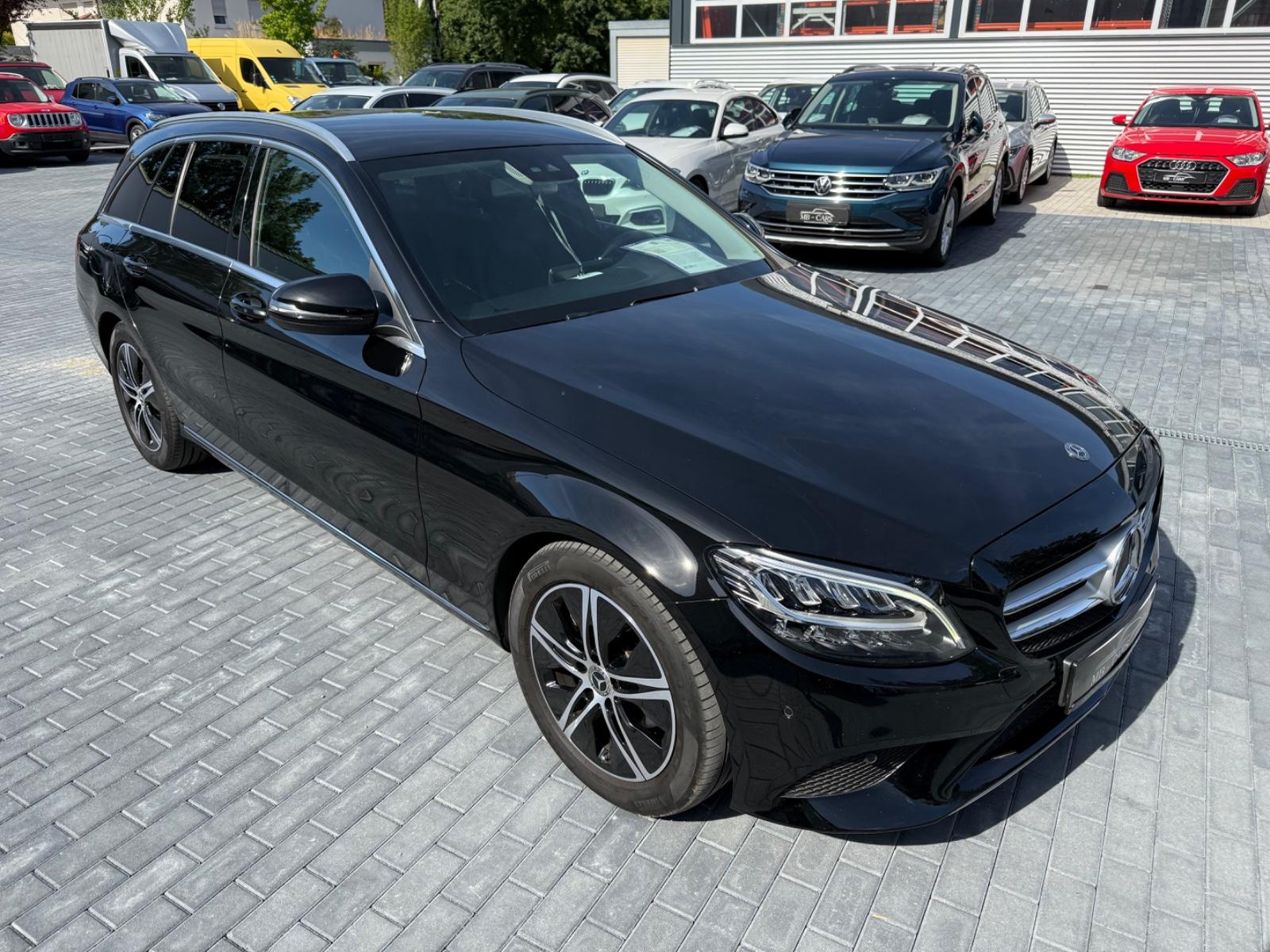 Mercedes-Benz C 220 d T Avantgarde*LED*NAVI*AHK*KAM*FACELIFT