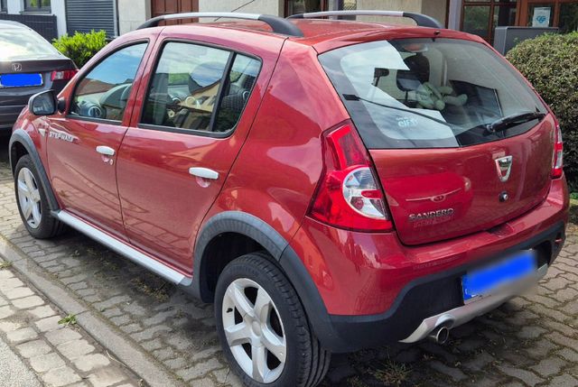 Dacia Sandero Stepway II 1.6 MPI 85 (erste...