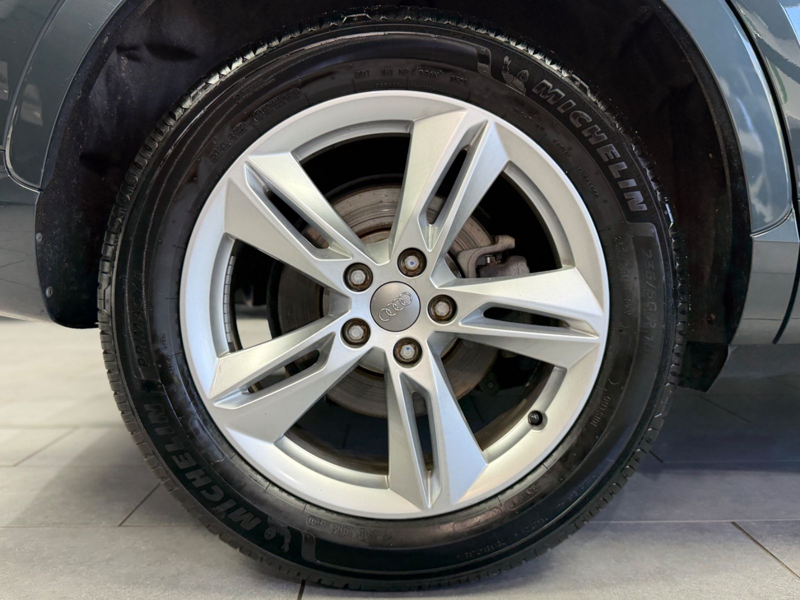 Fahrzeugabbildung Audi Q3 sport|S-Line|S-Tronic|AHK|NAVI|AUTOMATIK
