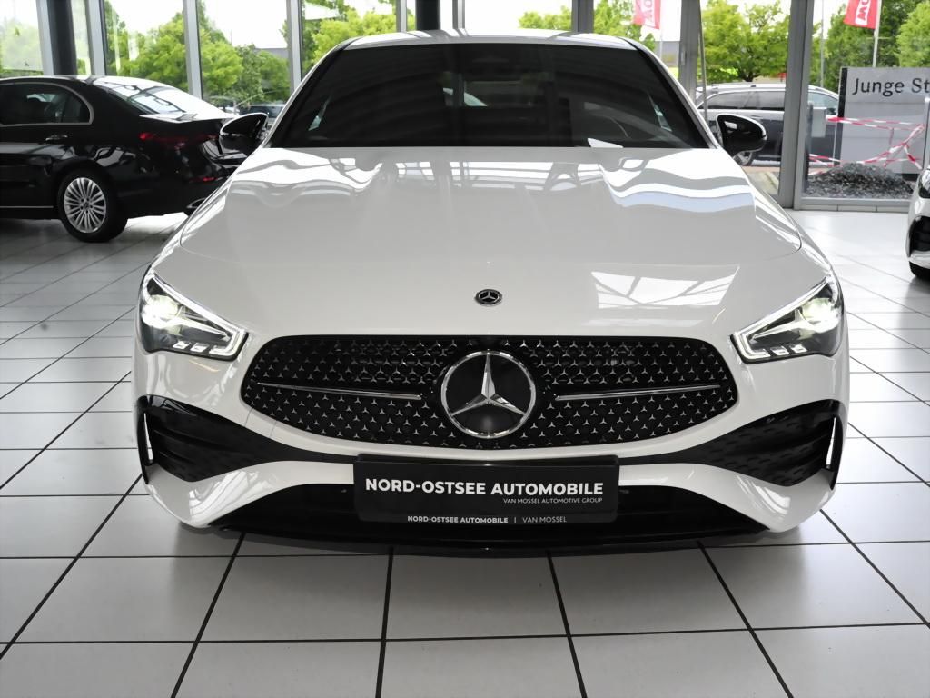 Mercedes-Benz CLA 250 e COUPE AMG ADVANCED LINE NIGHT SOUNDSYS foto 4