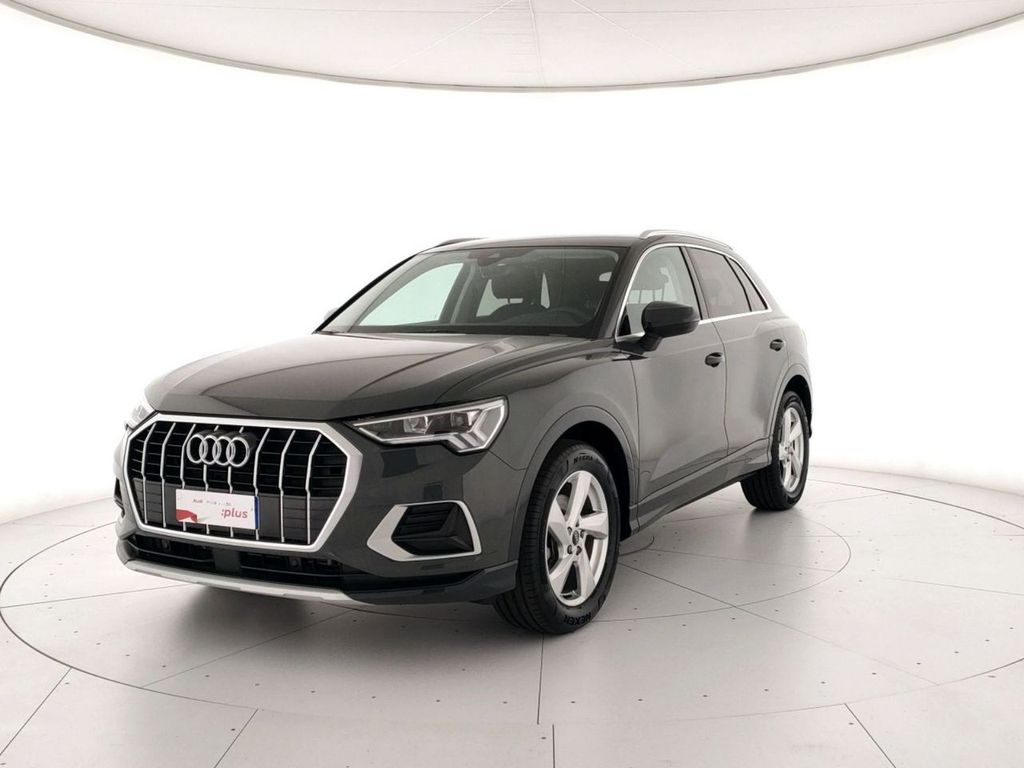 Image of Audi Q3
