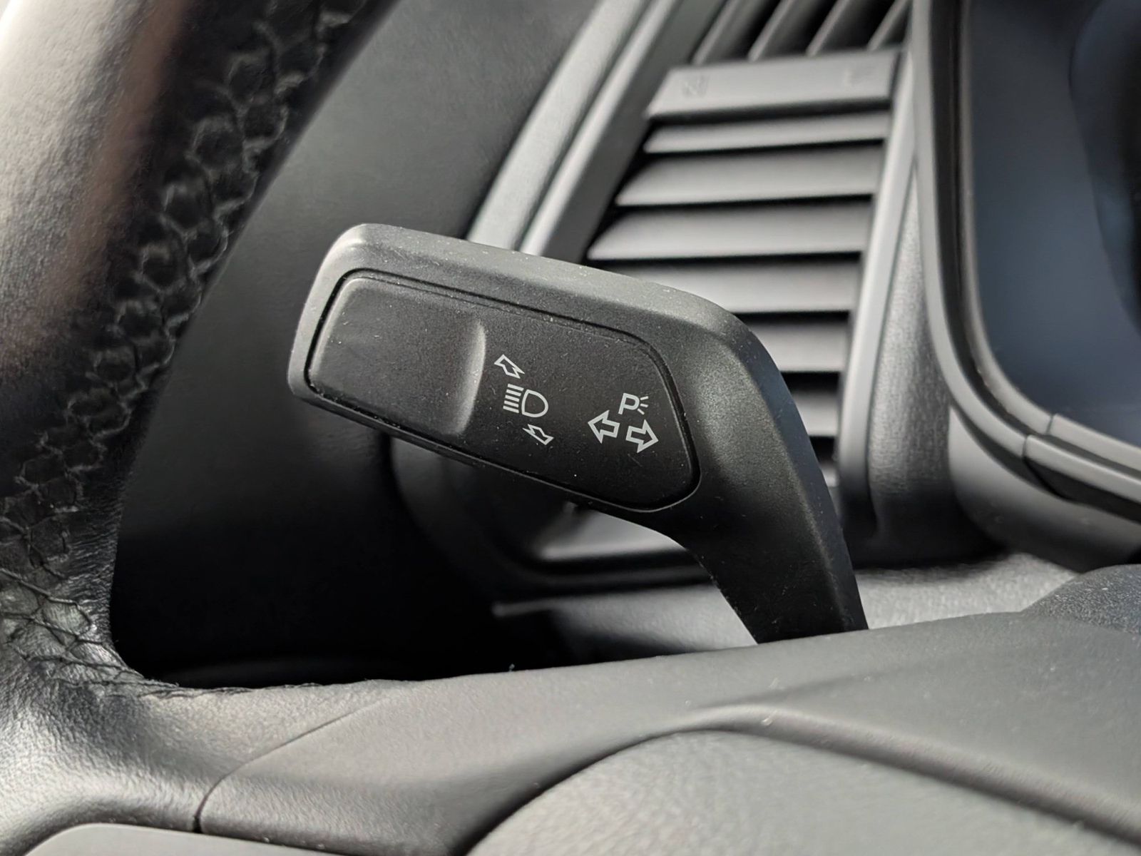 FORD EcoSport 1.0 EcoBoost Trend AHK Winterpaket – Bild 26